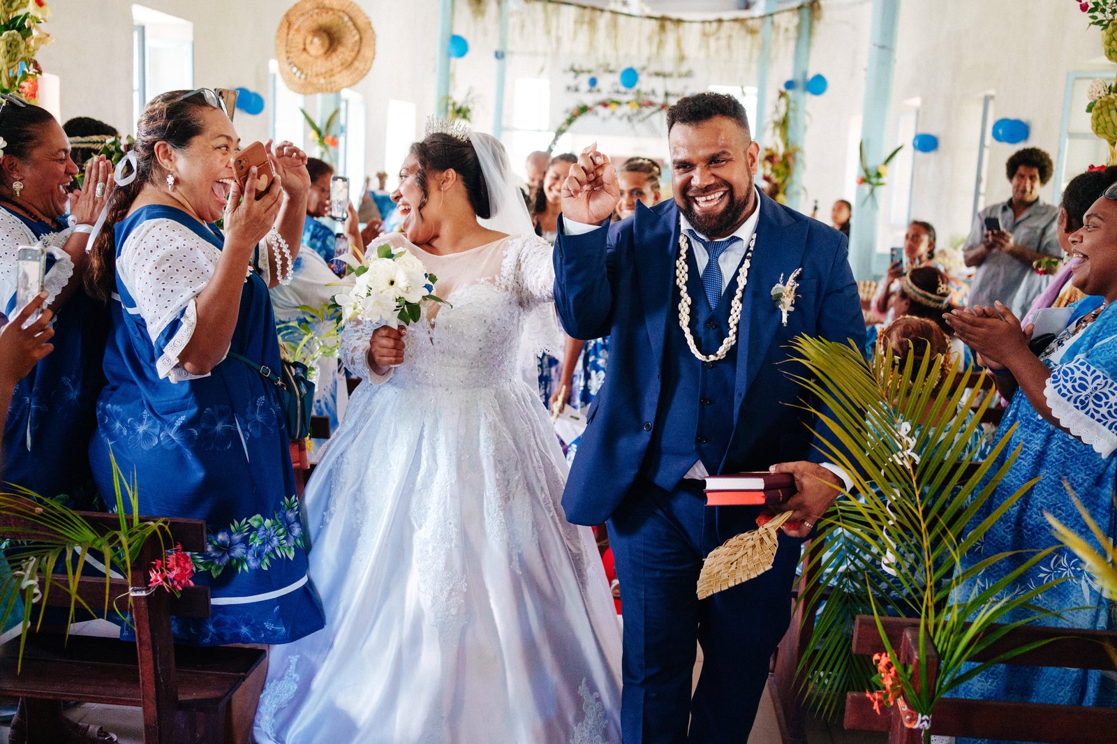 Mariage coutumier de Julianne et Henrik — photographie éditoriale par Timi M. Bourdet